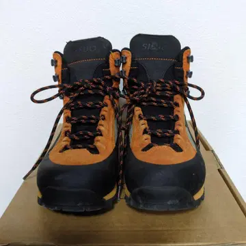 SIRIO 고어텍스 하이컷 등산화