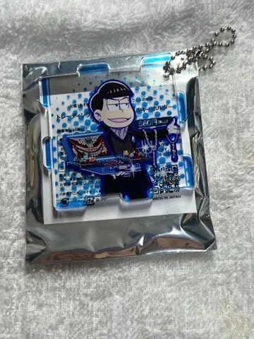 오소마츠 6쌍둥이 헤소쿠리 워즈 보석상 아크릴 키링 카라마츠