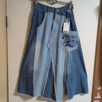 스칼라 25주년 기념 데님 플레어 스커트 M 사이즈 새상품