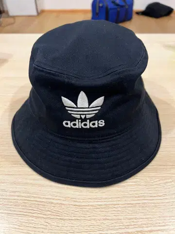 adidas 버킷햇 블랙