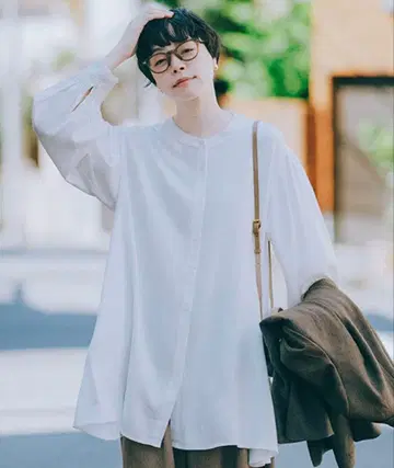 스튜디오 클립 인도 레이스 옷깃 튜닉 블라우스 포멀 2025 AW