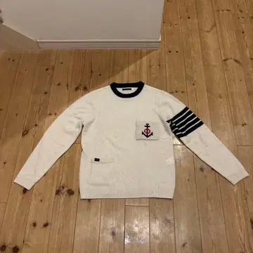 BLUE BLUE 앵커 자수 스웨터 아이보리