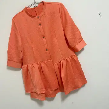 인디비 [ 티어드 / 아지메 ] 사 템플 오버 블라우스