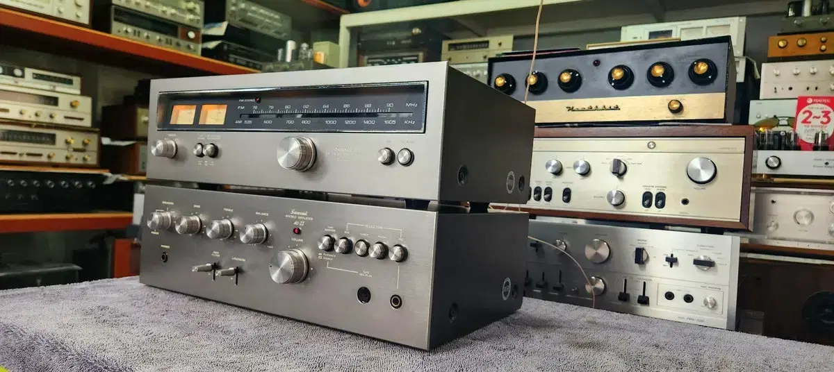 Sansui AU-22 amplifier / TU-22 tuner