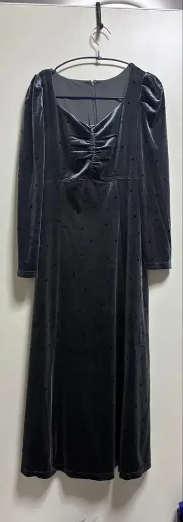 그레이 벨벳 맥시 원피스