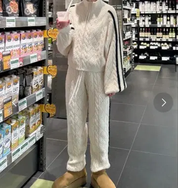 아이보리 케이블 짜임 니트 셋업