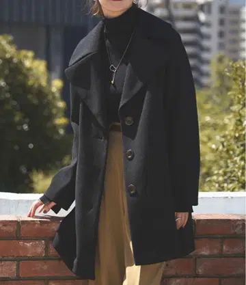 블랙 체스터 코트 M 사이즈