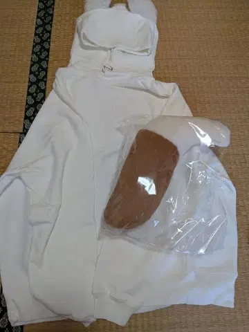 [ 미사용 ] 돈키츠네 후드티