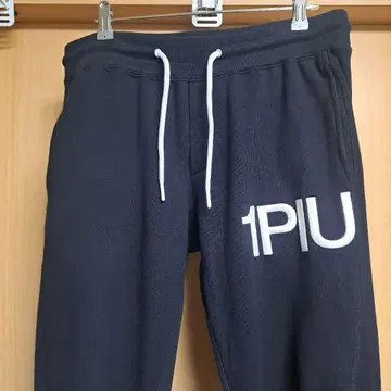 1PIU1UGUALE3 RELAX 자수 로고 맨투맨 롱 팬츠