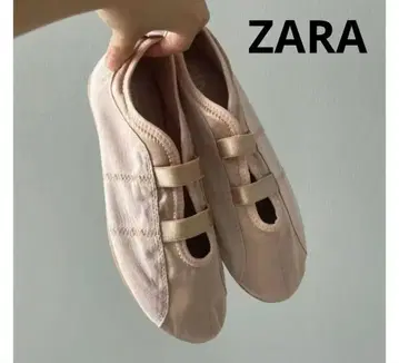 잡지 Instagram 게재 ZARA 새틴 플랫슈즈 핑크 39 레어