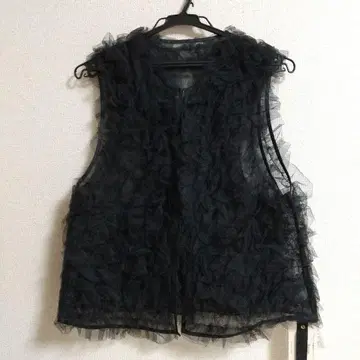 택 포함 미사용 새상품 EimeeLaw 에이미로우 튤 프릴 베스트 블랙