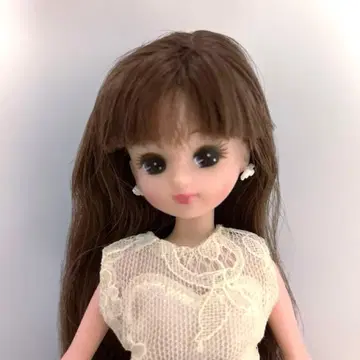 리카짱 인형 레이스 달린 드레스