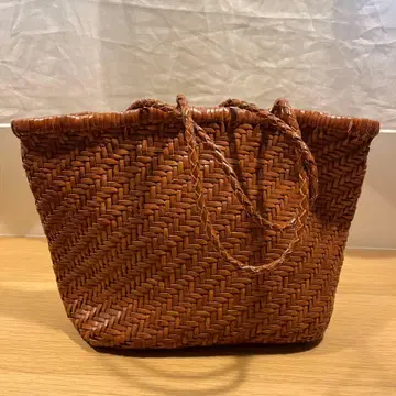 DRAGON 브라운 뜨개질 바스켓백
