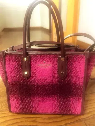 케이트 스페이드 핑크 체크 무늬 숄더백