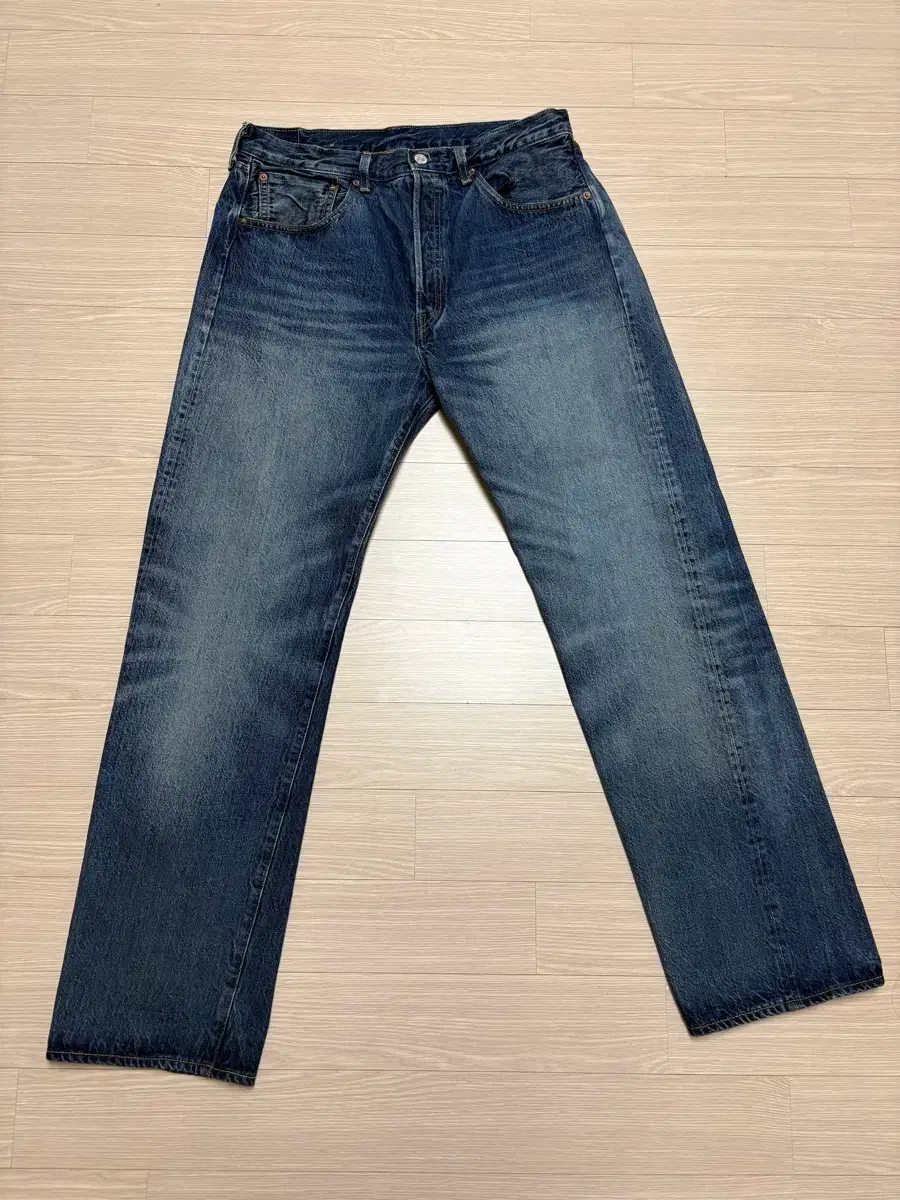 lvc55501 0094 size 32/32