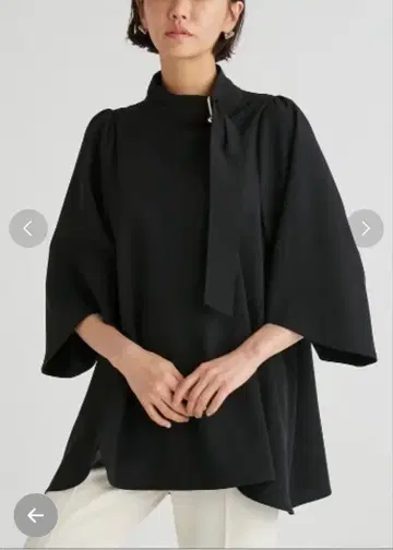 [ CELFORD ] 미사용 새상품 택 포함 메탈 악센트 튜닉