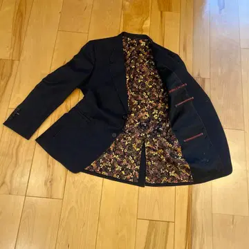 네이비 테일러드 자켓 꽃무늬 안감