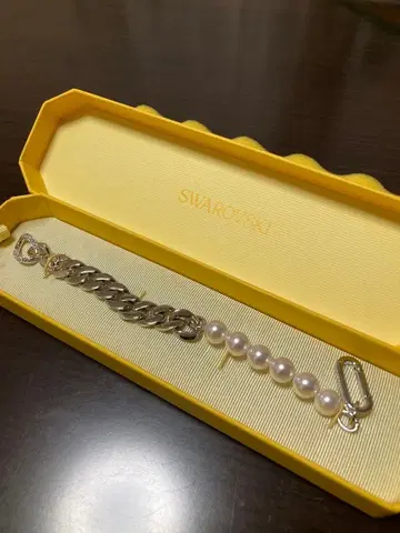 새상품 스와로브스키 팔찌