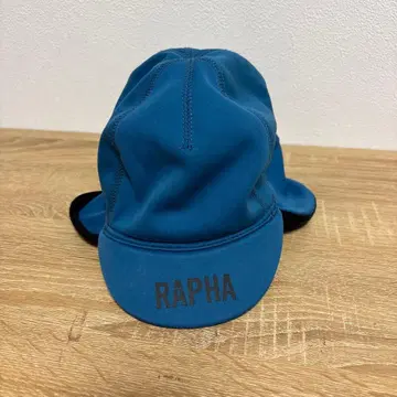 RAPHA 윈터 캡