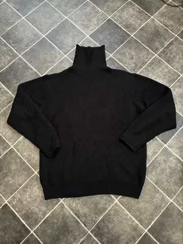 BEAUTY&YOUTH 터틀넥 니트 워셔블