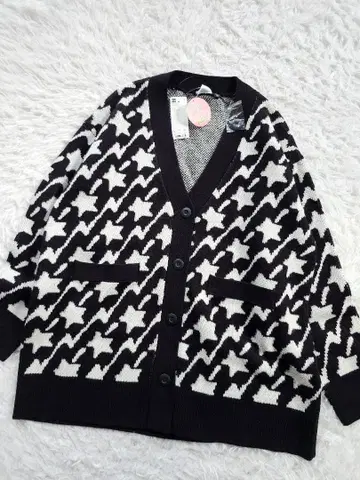 [ 새상품 ] GU x 커비 오버 사이즈 가디건 Kirby