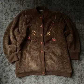 레어 꽃무늬 플라워 니트 가디건 브라운 자수 레트로 구제 의류 인기