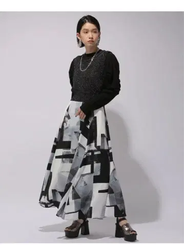 HARE 패턴 콜라주 플레어 스커트 포토 콜라주 스커트