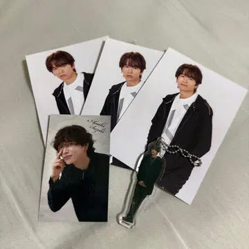 스즈키 아카츠키 아크릴 키링 트레이딩 카드 사진