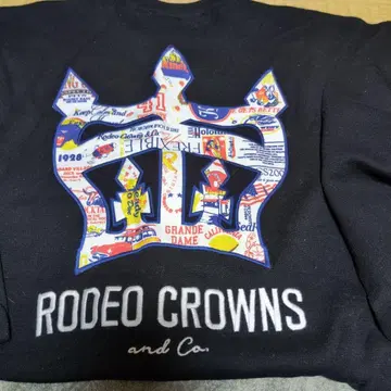 RODEO CROWNS 블랙 긴팔 니트