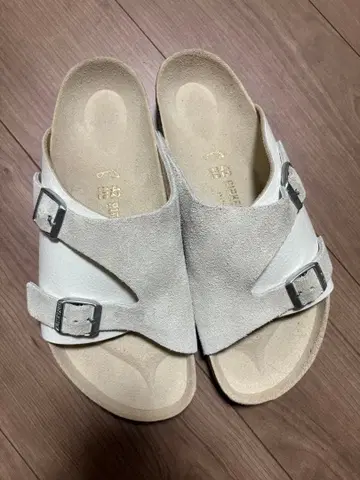 BIRKENSTOCK 취리히 스웨이드 샌들