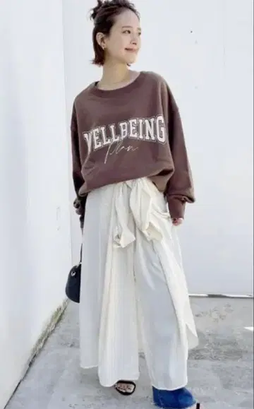 스픽 앤 스팬 로고 맨투맨 브라운