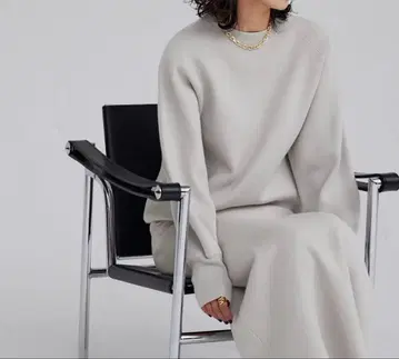 ur's 맨투맨 라이크 셋업