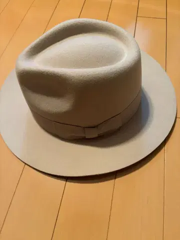 미사용 새상품 MIDDLE BRIM FLAT HAT 햇 사이즈 L