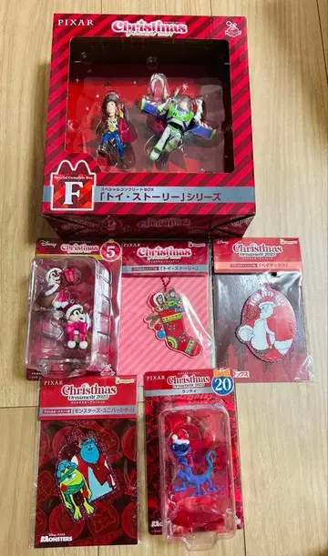 디즈니 크리스마스 오너먼트 토이스토리 몬스터 베이맥스