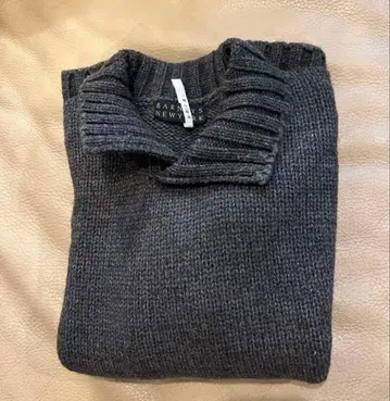 [ BARNEYS NEW YORK ] 그레이 터틀넥 니트