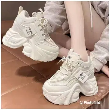 통굽 스니커즈 24cm