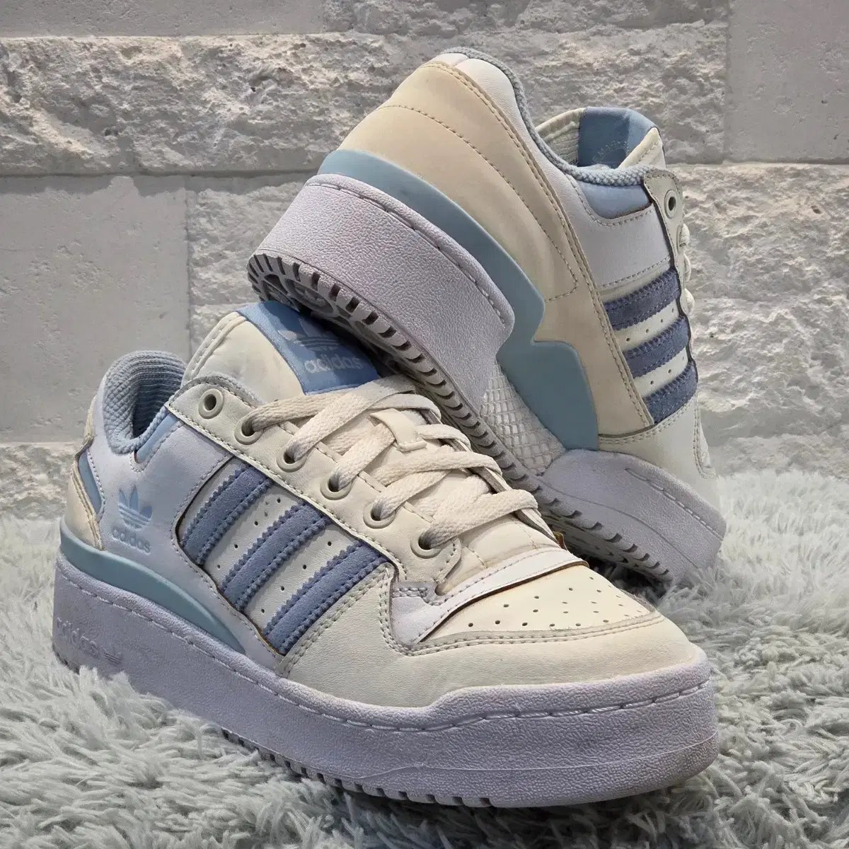 2a-8 Adidas Forum Bold Low White Sky Blue 245mm - Good Condition