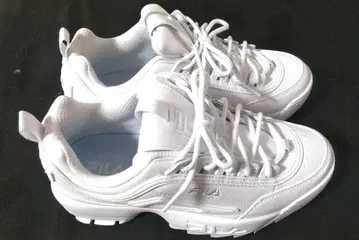 미사용 FILA 통굽 스니커즈 DISRUPTOR II PREMIUM