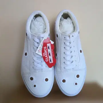 VANS 오센틱 꽃무늬 자수 화이트 택 포함 새상품