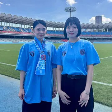 SHISHAMO 프론탈레 콜라보 T셔츠