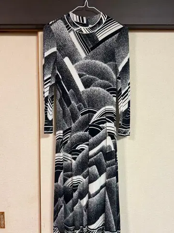 레오나르 원피스 사이즈 1