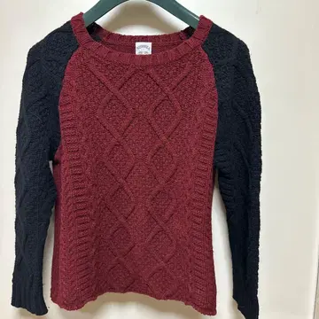 SUNSEA 케이블 니트 스웨터 와인 레드/네이비