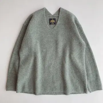 어반 리서치 도어스 해밀턴 울 니트 꽈배기 V넥 루즈핏