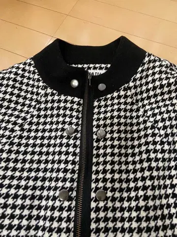 하운드 투스 패턴 케이프 자켓