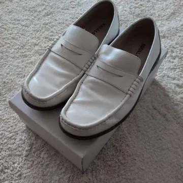 REGAL CLUB 화이트 로퍼 JY09 25.0cm