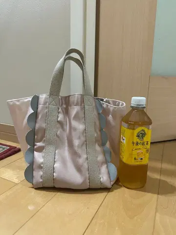 LUDLOW 스캘럽 디자인 토트백