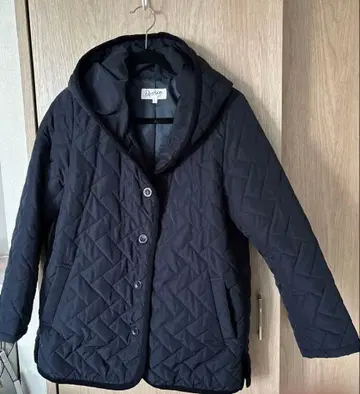 Dessin 네이비 퀼팅 자켓 사이즈 2