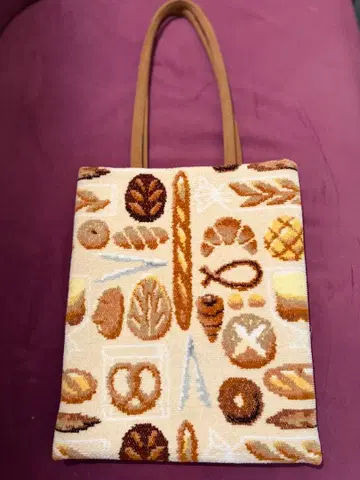 [새상품급] 러브리 바이 페이러 베이커리 토트백