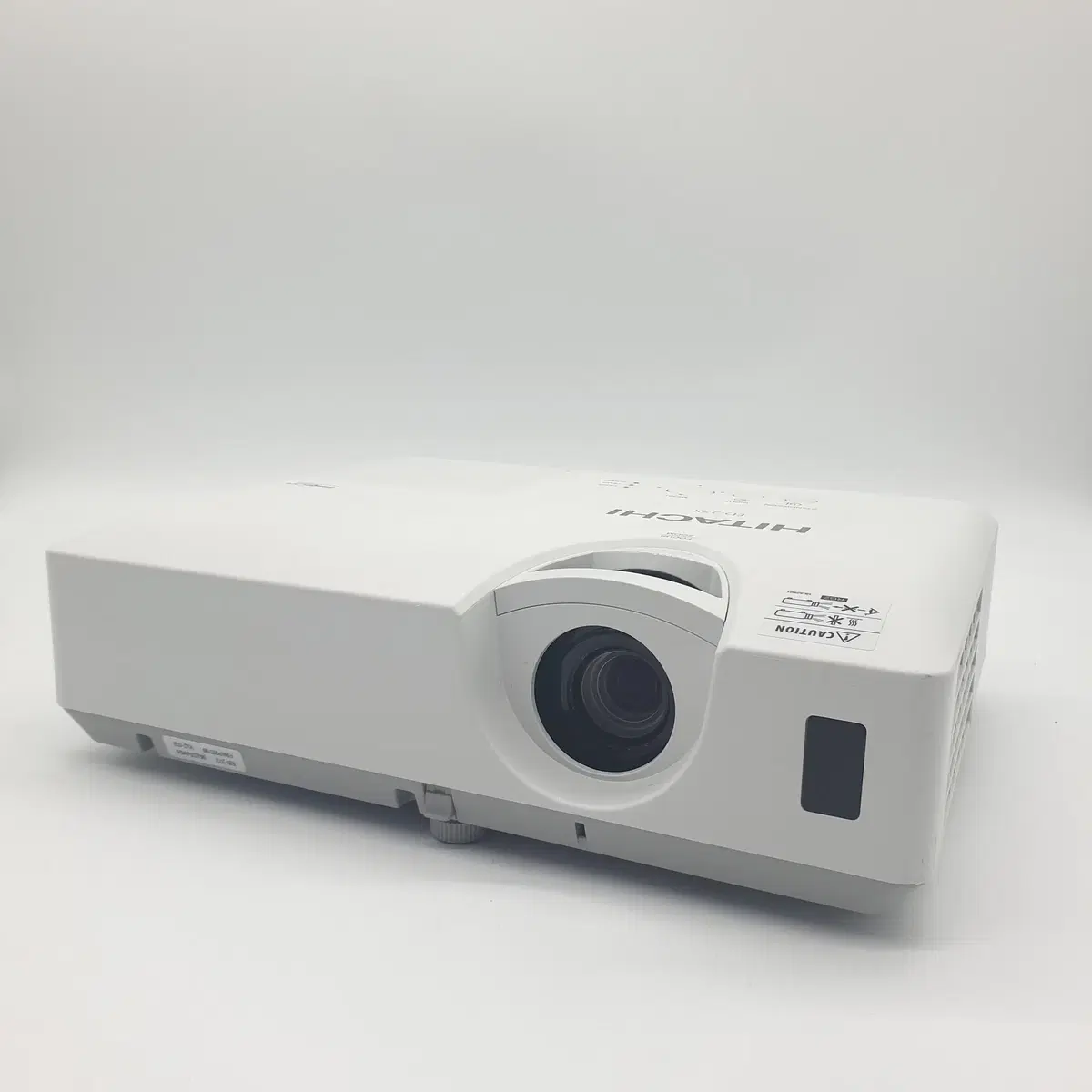 Hitachi ED-27X 2700 Lumens XGA Used Projector