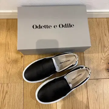 오데트 에 오딜 슬립온 오데트 에 오딜 신발